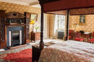Aldourie Castle suite Aldourie Castle suite