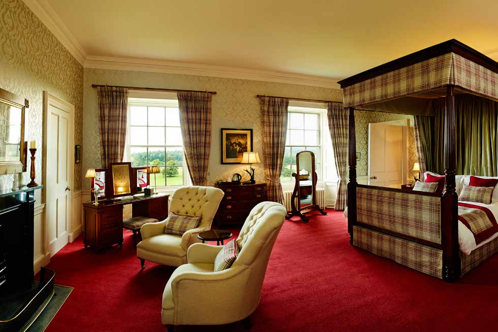 A large bedroom at Lachlan Castle Photo of a large bedroom at Lachlan Castle