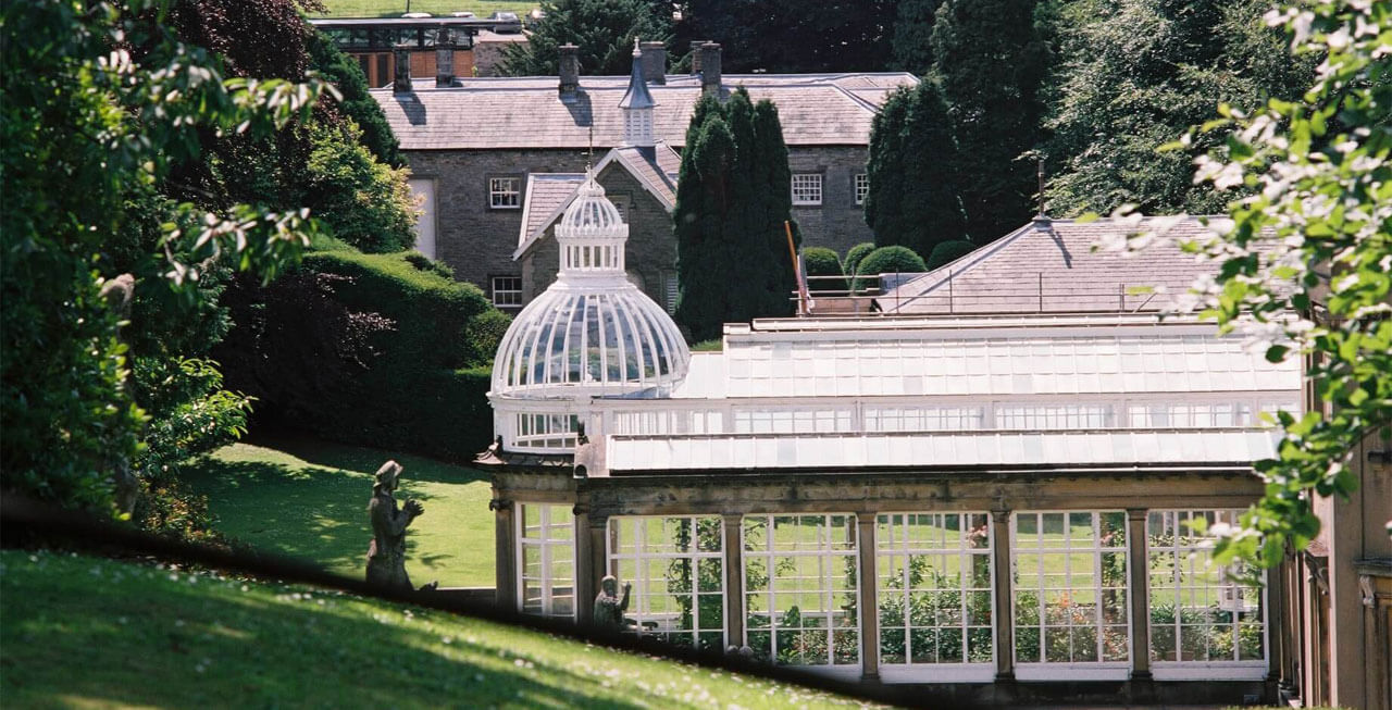 Broughton Hall - Another stunning room Broughton Hall - Another stunning room