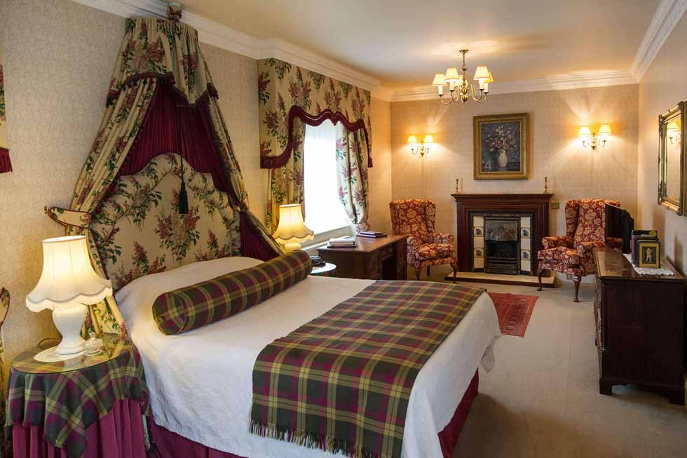 The Altimeg bedroom suite at Glenapp Castle Photo of the Altimeg bedroom suite at Glenapp Castle