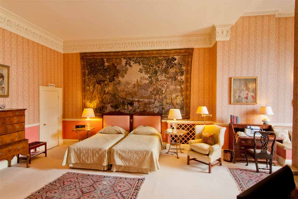 One of the Classic Twin bedrooms Image of one of the Classic Twin bedrooms