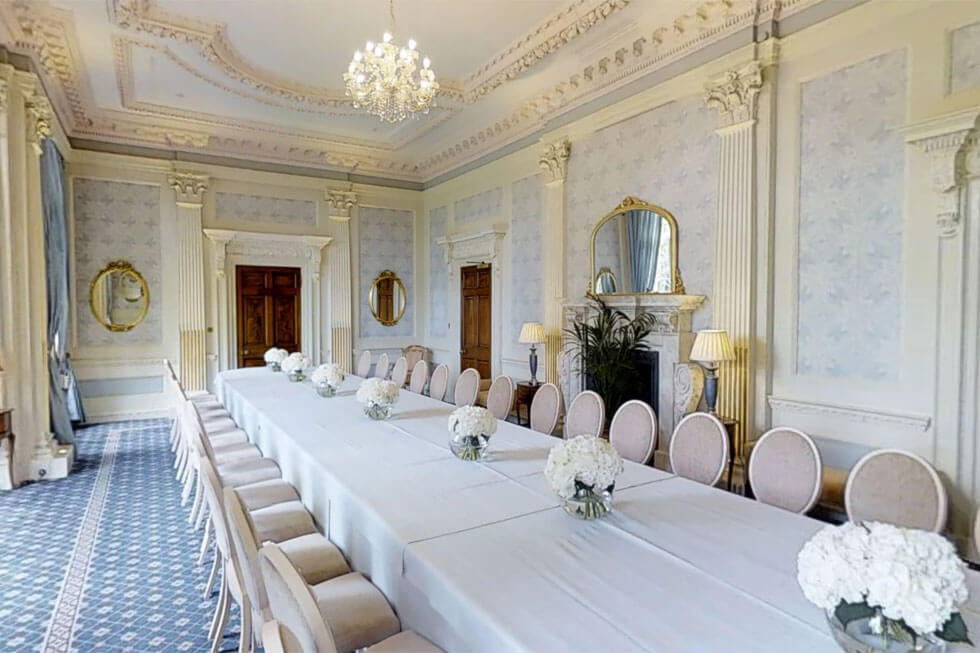 Dine at the stunning Sequoia Court Dine at the stunning Sequoia Court