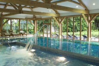 Photo of the swimming pool at Luton Hoo