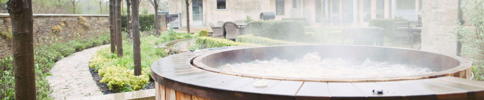 The hot tub at the Arisan Estate Photo of the hot tub at the Arisan Estate