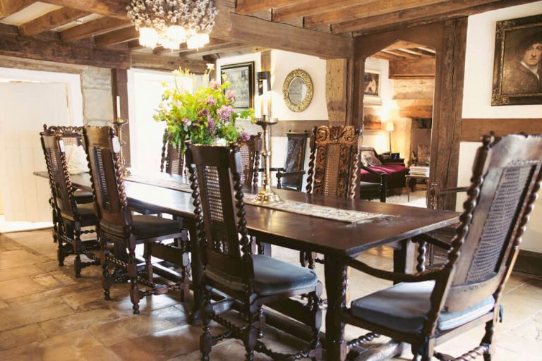 Photo of the dining room at Temple Guiting Estate
