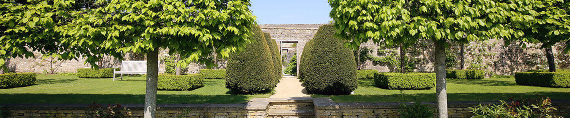 Award winning gardens at Arisan Manor Photo of the gardens at Arisan Manor